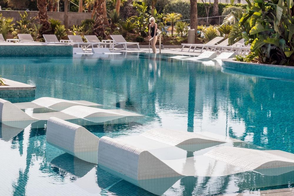 Aqua Hotel Silhouette & Spa - Adults Only Malgrat de Mar Εξωτερικό φωτογραφία
