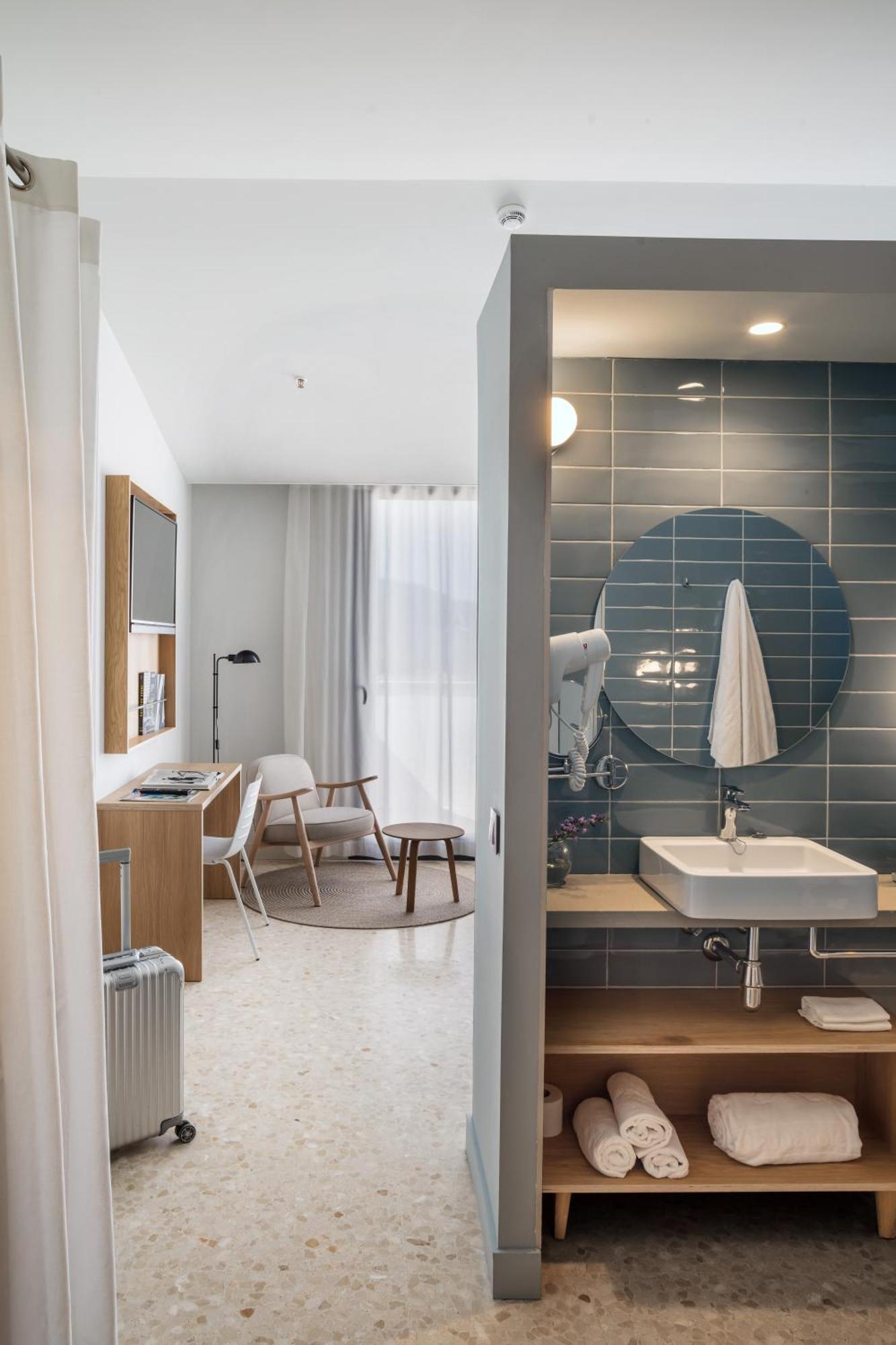 Aqua Hotel Silhouette & Spa - Adults Only Malgrat de Mar Εξωτερικό φωτογραφία